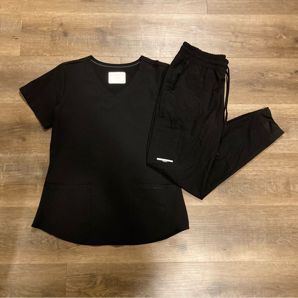 Black Scrub Set by Barco